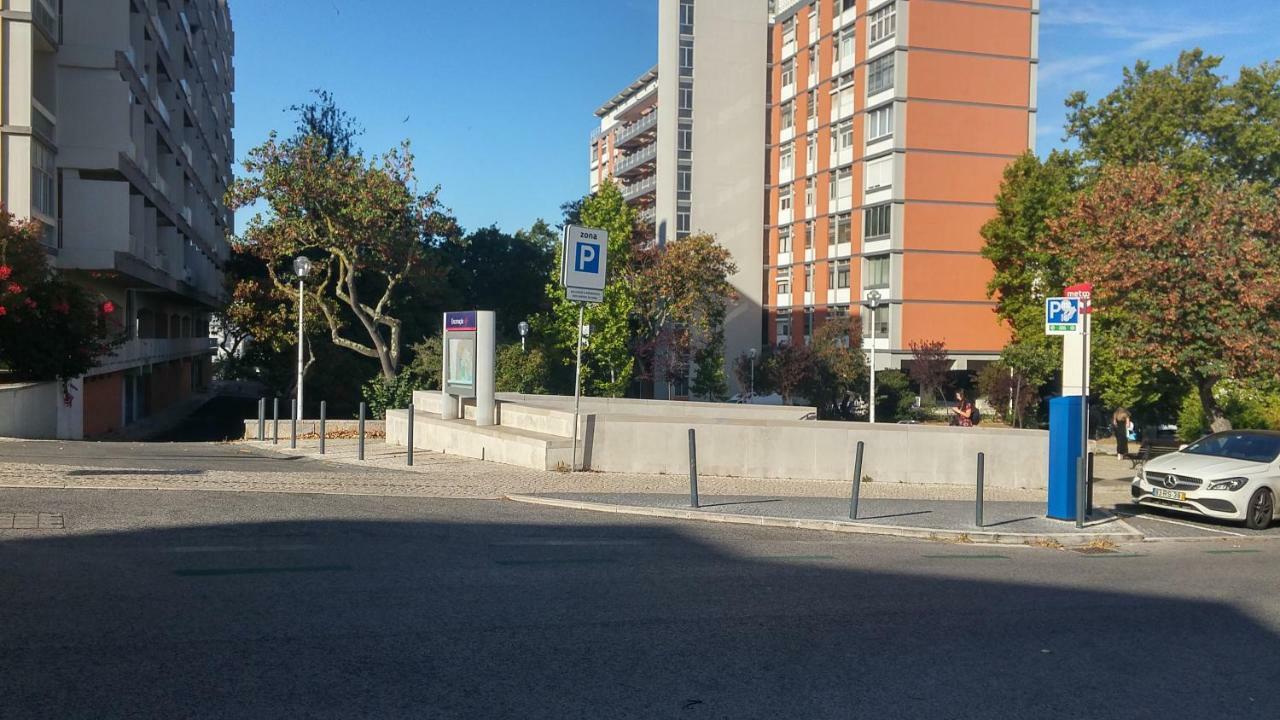 شقة Lisboa  في Encarnacao Metro 1/2 المظهر الخارجي الصورة
