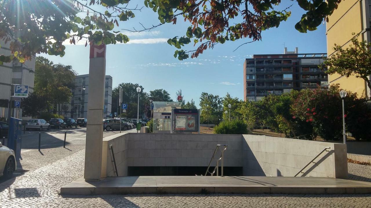 شقة Lisboa  في Encarnacao Metro 1/2 المظهر الخارجي الصورة
